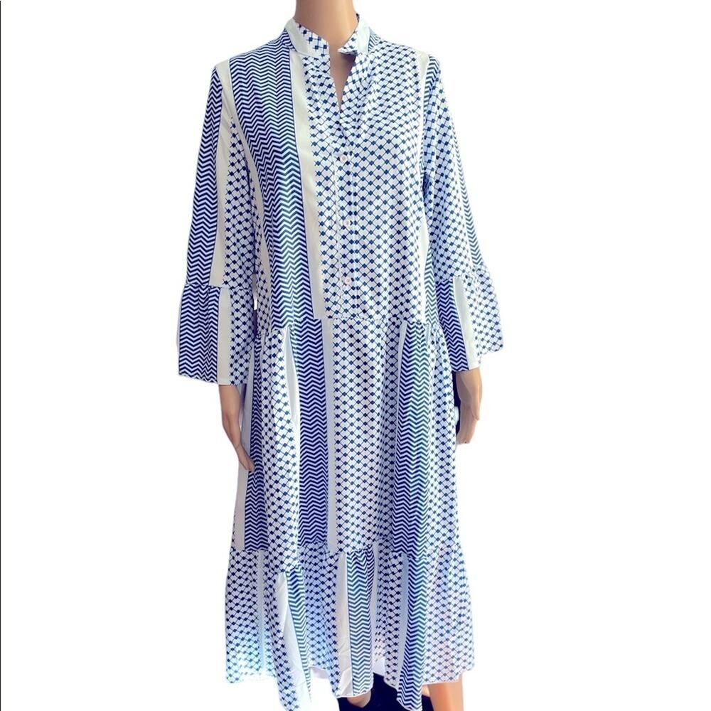 Womens Maxi Dress Medium Casual Tiered Geometric Trumpet Sleeves Blue White